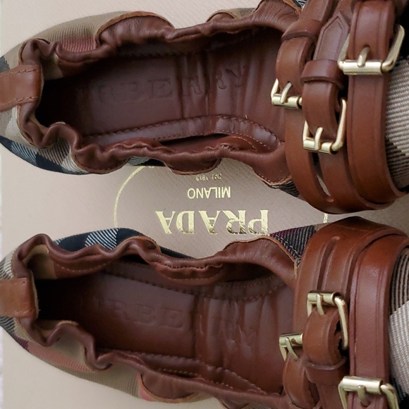Burberry ballet flat shoes nova check plaid buckled Leather 36 6 - Picture 4 of 9